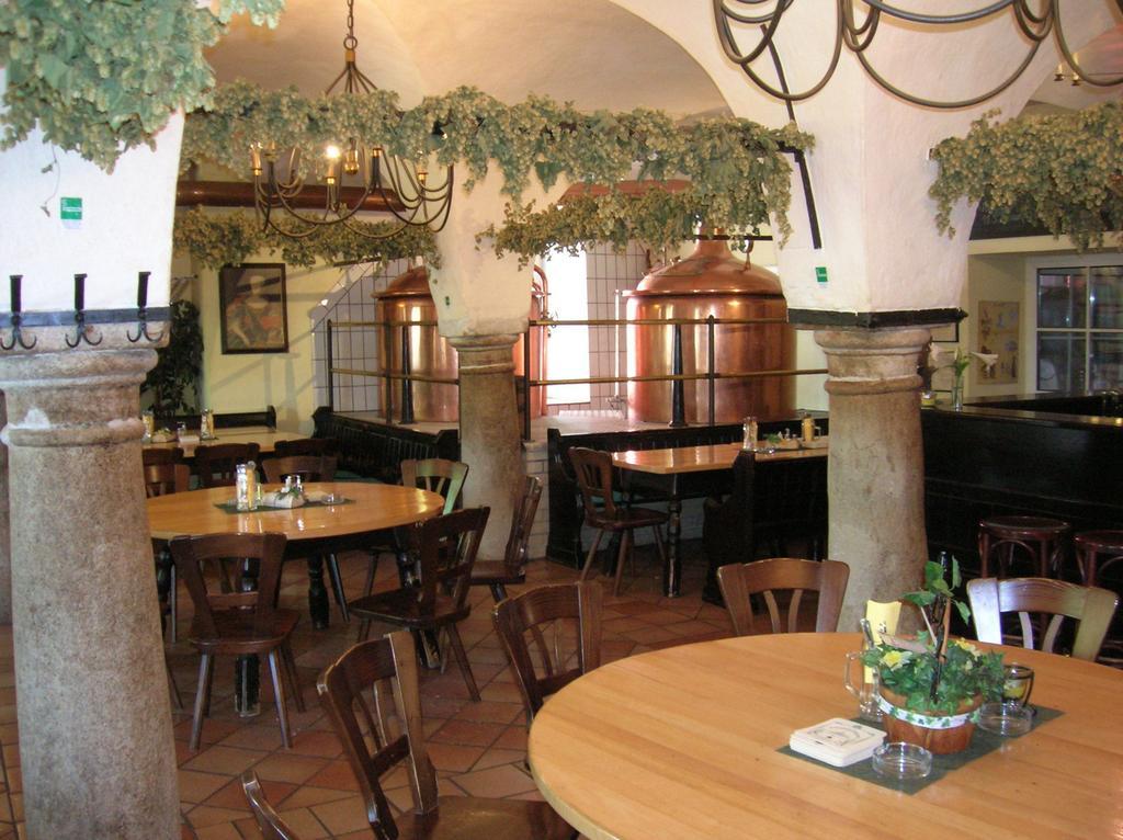 Schlossbrauerei Weinberg - Erste Ooe. Gasthausbrauerei Kefermarkt Esterno foto